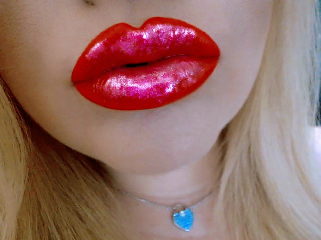 Plump lips closeup.