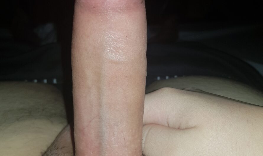 Virgin with a small (under 6 inch) clit dick