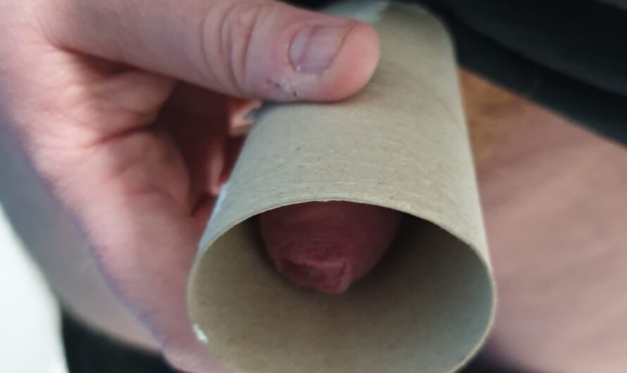 This guy totally failed the toilet paper roll challenge