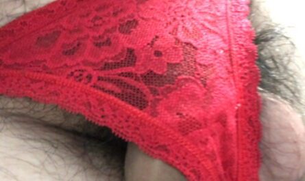 Sissy needs rating in her red thongs